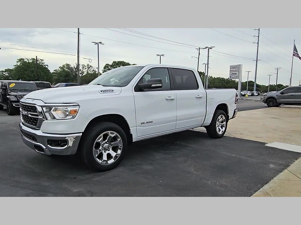 2022 Ram 1500 Big Horn Image 2 of 40