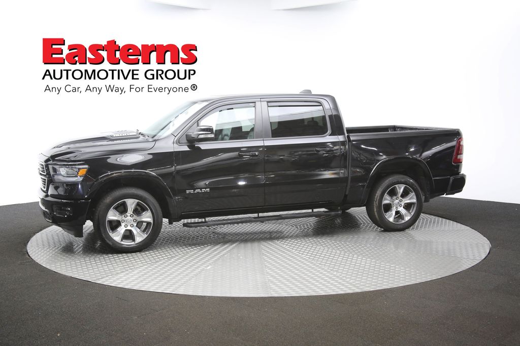 Vehicle image 32 of 66