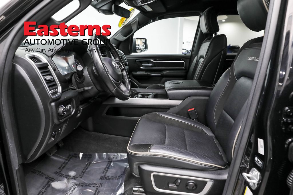 Vehicle image 45 of 66