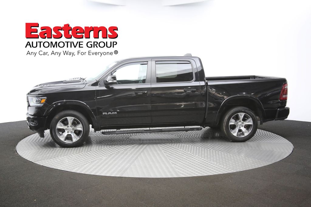 Vehicle image 33 of 66