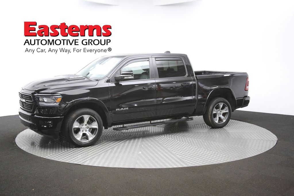 Vehicle image 31 of 66