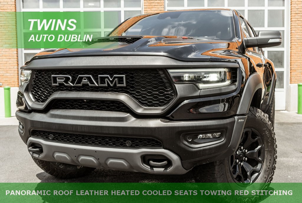 Vehicle image 2 of 39