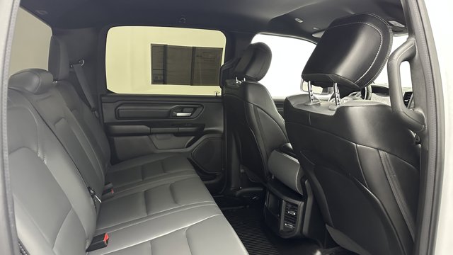Vehicle image 12 of 33