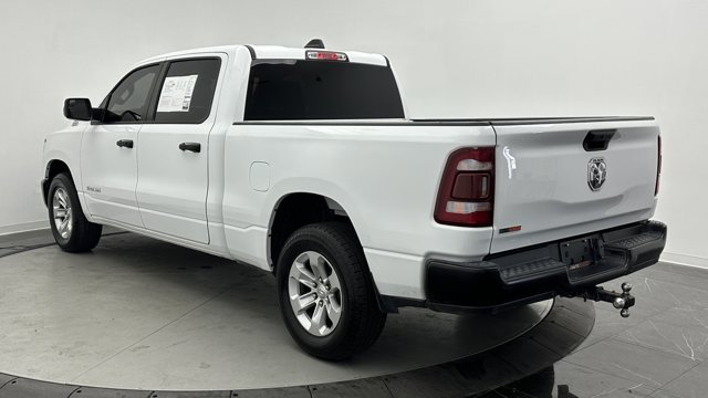 Vehicle image 6 of 33