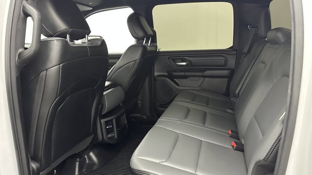 Vehicle image 13 of 33