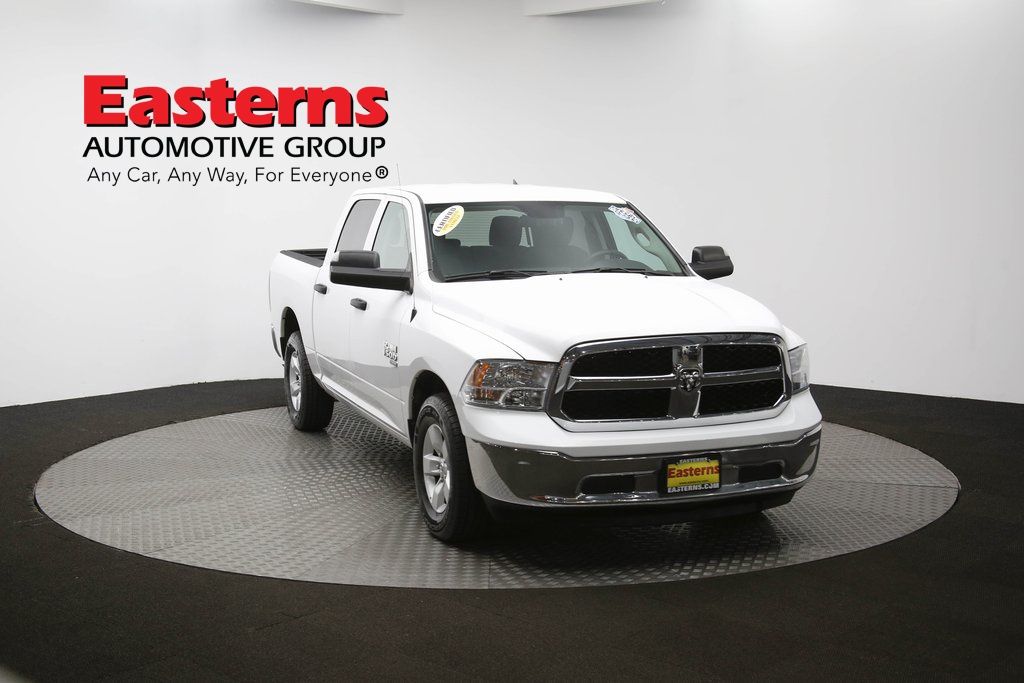 Vehicle image 10 of 61