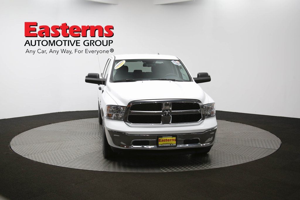 Vehicle image 9 of 61