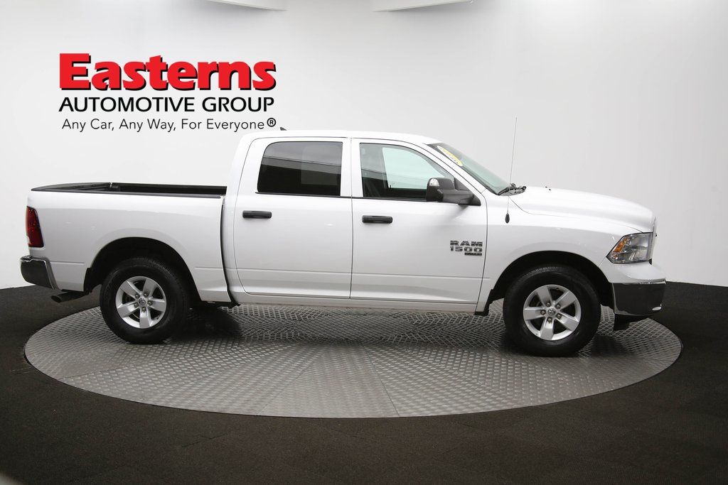 Vehicle image 18 of 61