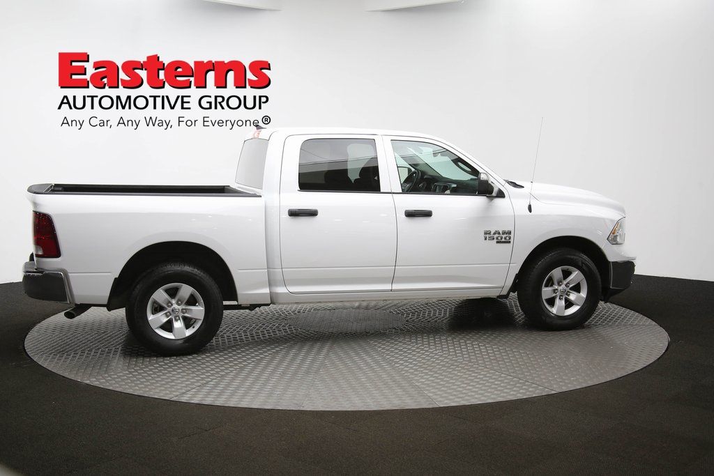 Vehicle image 19 of 61