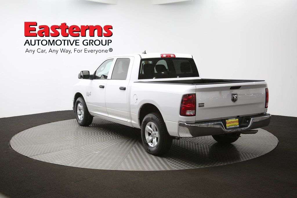 Vehicle image 31 of 61