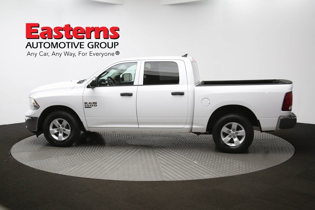 Vehicle image 35 of 61