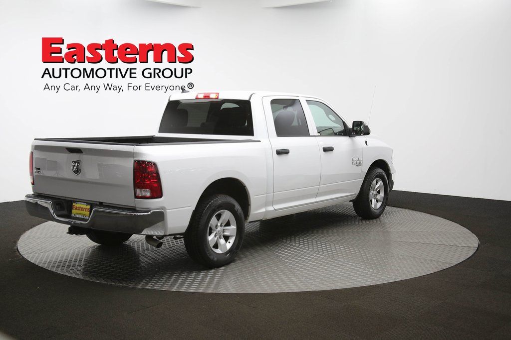Vehicle image 21 of 61