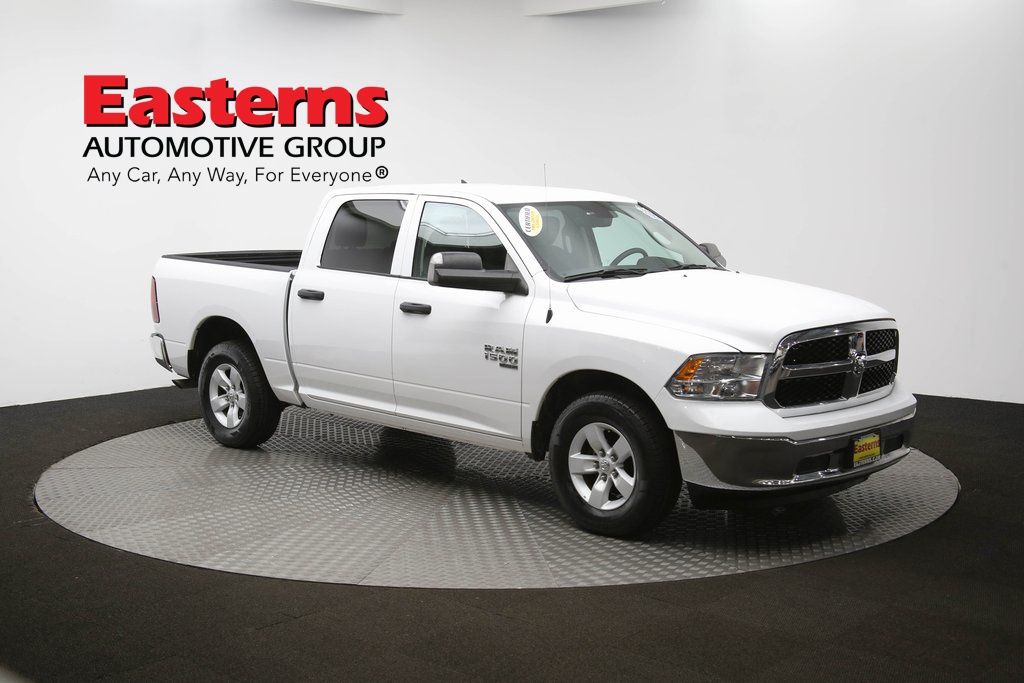 Vehicle image 11 of 61