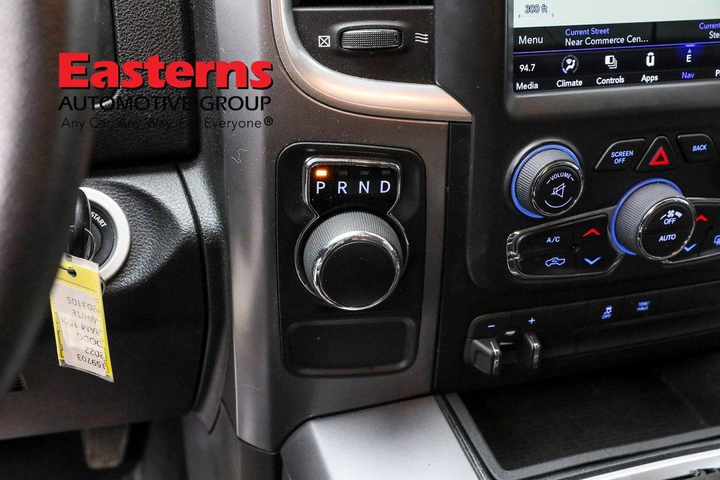 Vehicle image 43 of 61