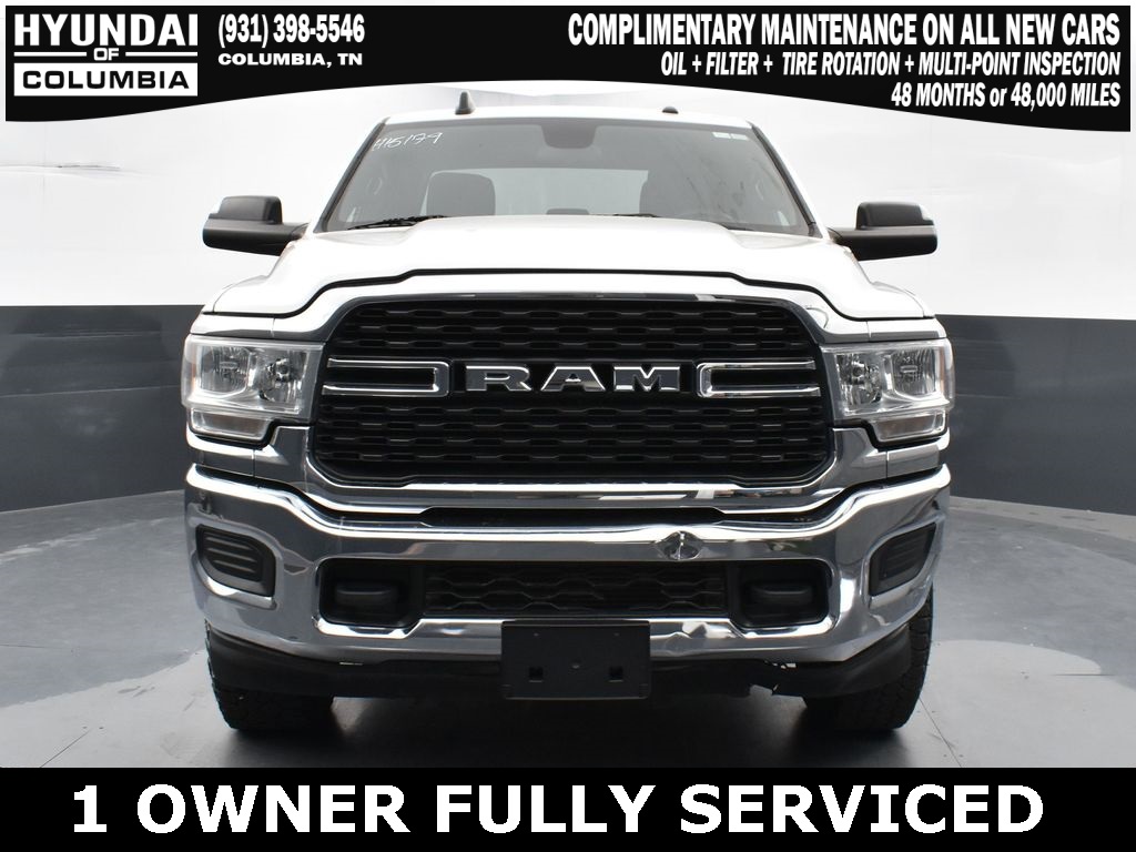 Vehicle image 8 of 37
