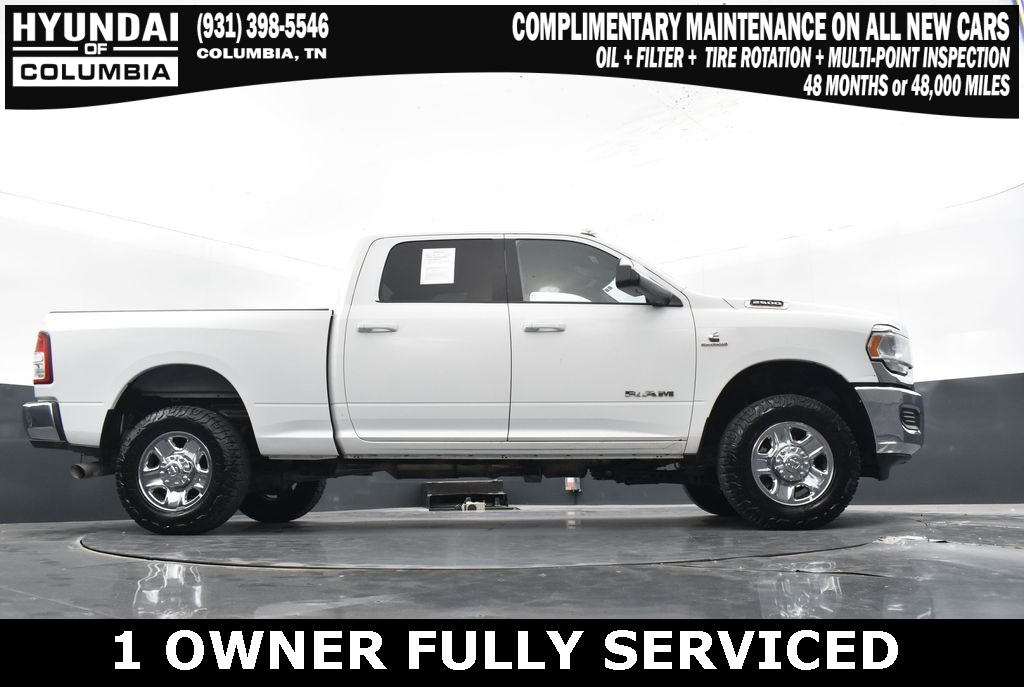 Vehicle image 17 of 37