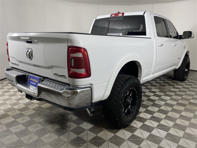 Vehicle image 7 of 43