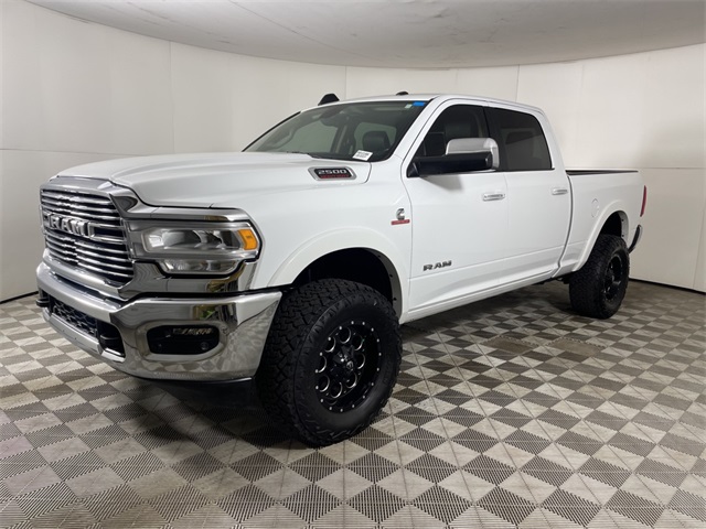 Vehicle image 1 of 43
