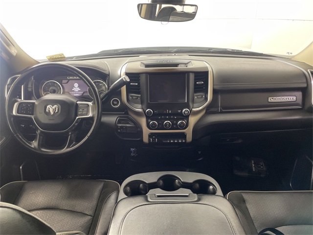 Vehicle image 20 of 43