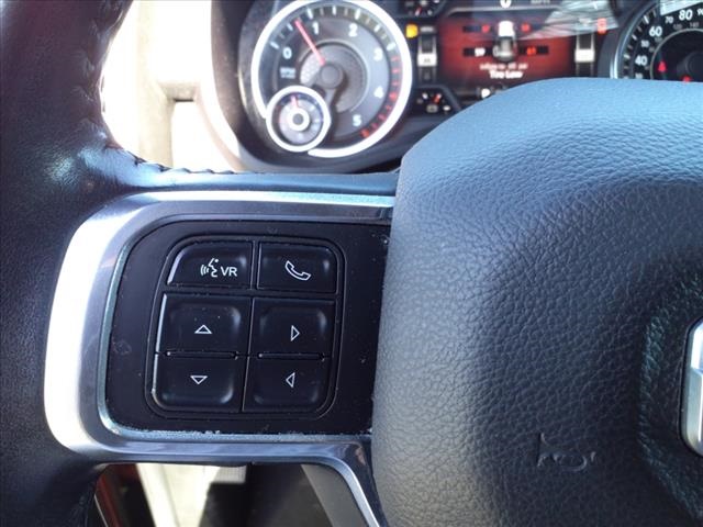 Vehicle image 21 of 29