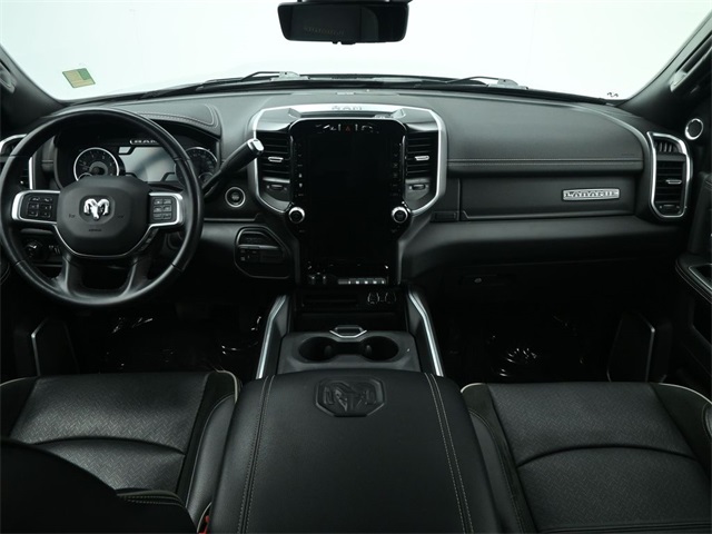 Vehicle image 25 of 84