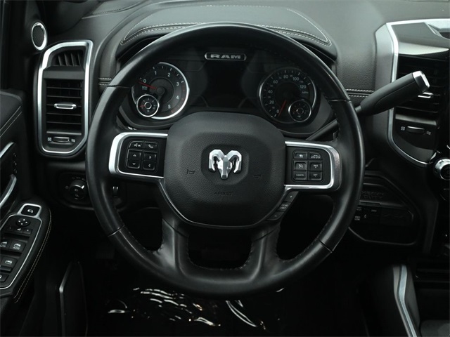Vehicle image 24 of 84