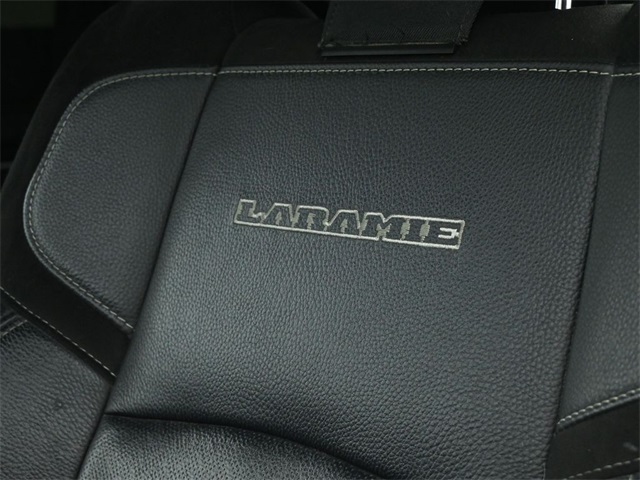 Vehicle image 49 of 84