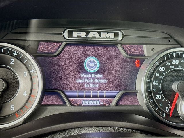 Vehicle image 15 of 35