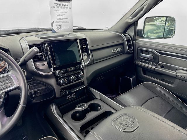 Vehicle image 27 of 35