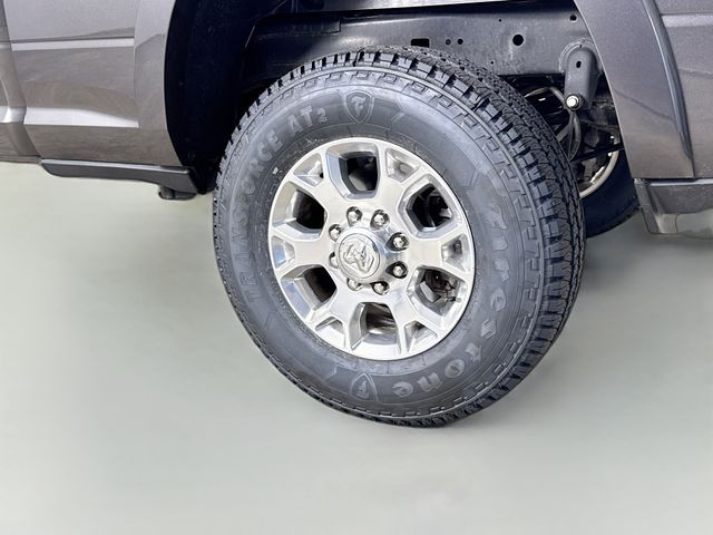 Vehicle image 34 of 35