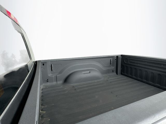 Vehicle image 29 of 35