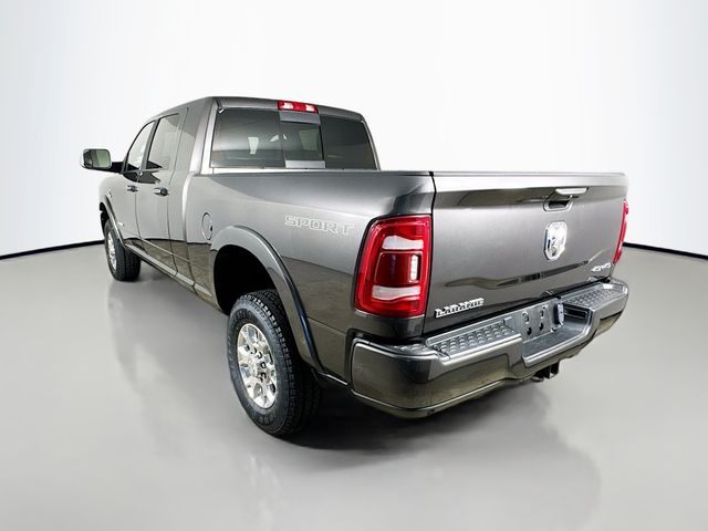 Vehicle image 7 of 35