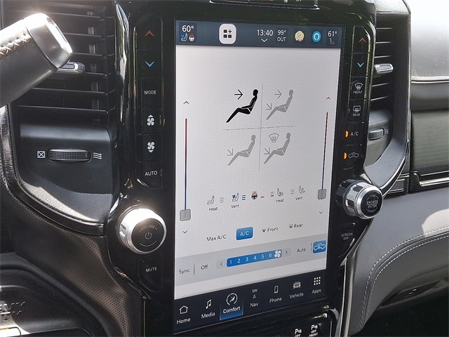 Vehicle image 15 of 34