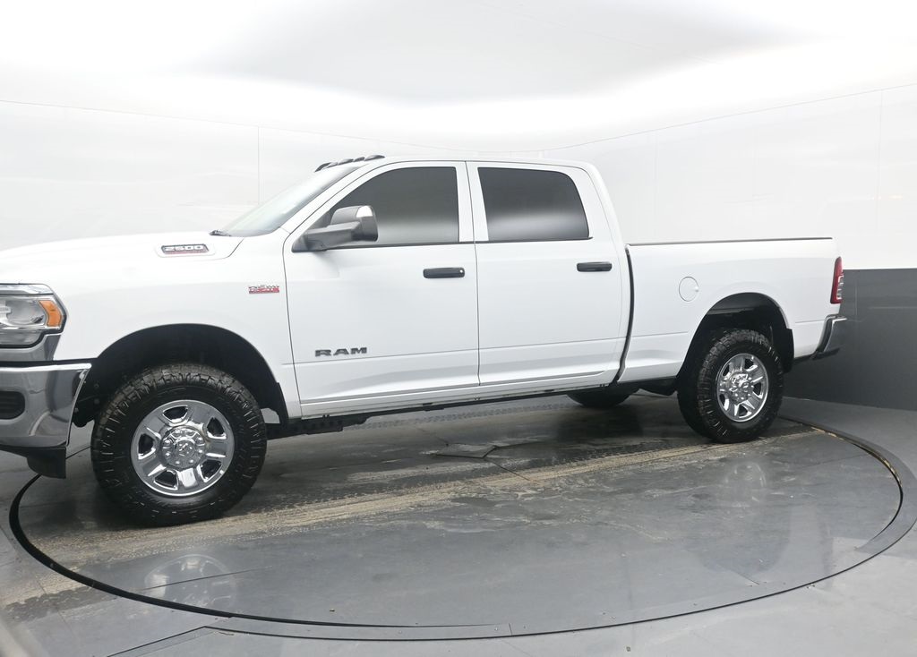 Vehicle image 2 of 40