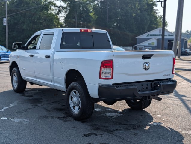 Vehicle image 7 of 40