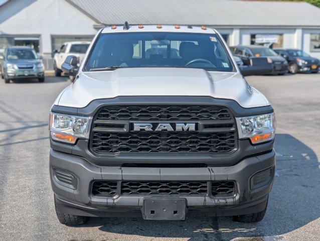 Vehicle image 2 of 40