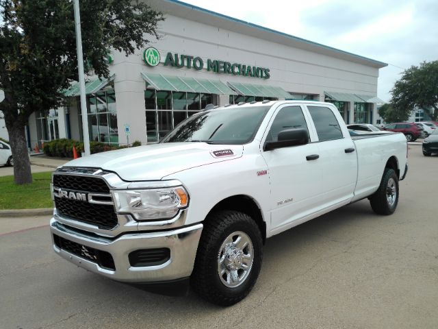 2022 Ram 2500 Tradesman Image 1 of 51