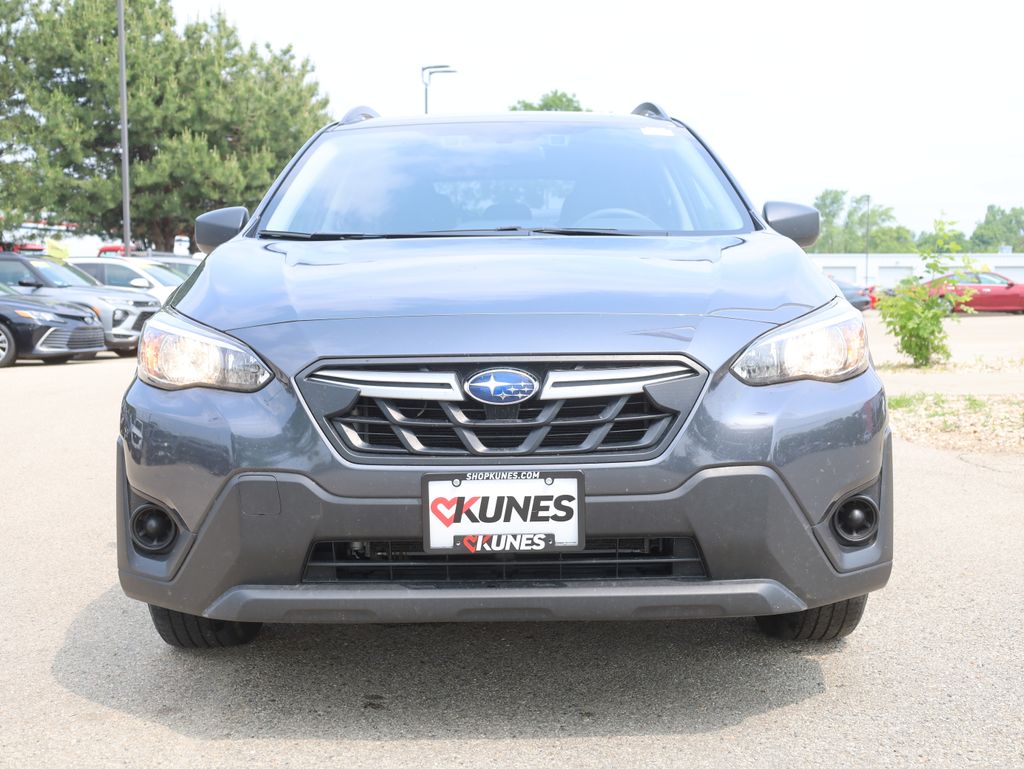 Vehicle image 2 of 41