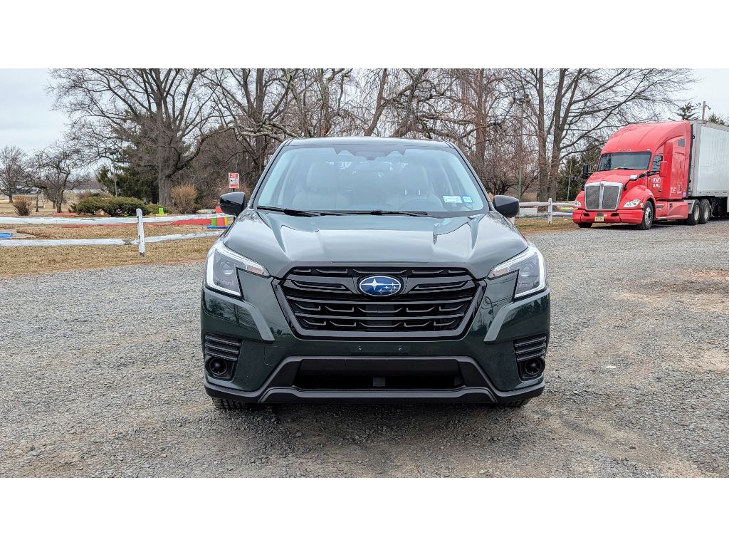 Vehicle image 2 of 30