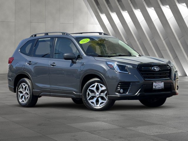 2022 Subaru Forester Premium Image 1 of 30