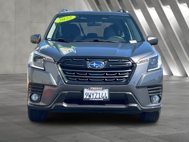 2022 Subaru Forester Premium Image 3 of 30