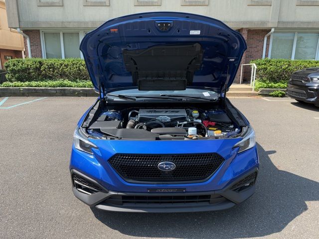 Vehicle image 10 of 58