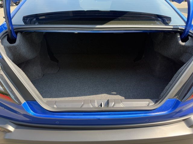 Vehicle image 13 of 58