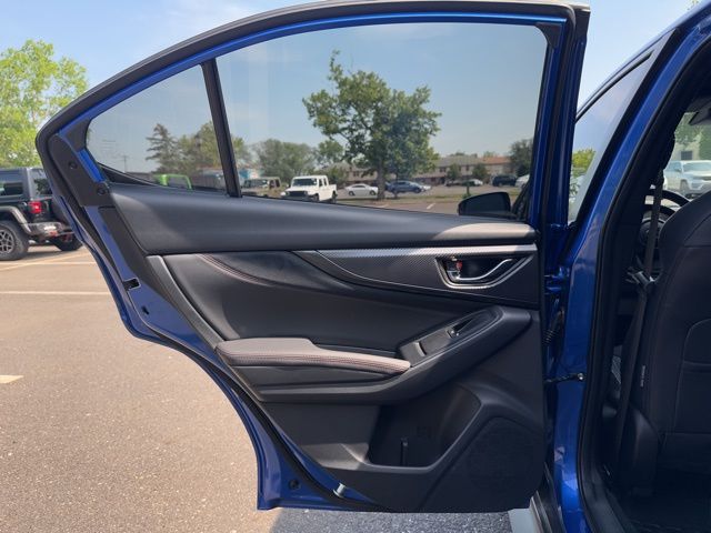 Vehicle image 29 of 58