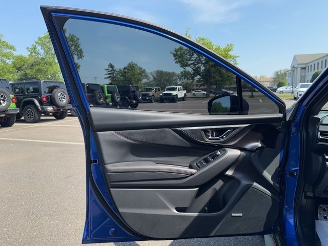 Vehicle image 25 of 58
