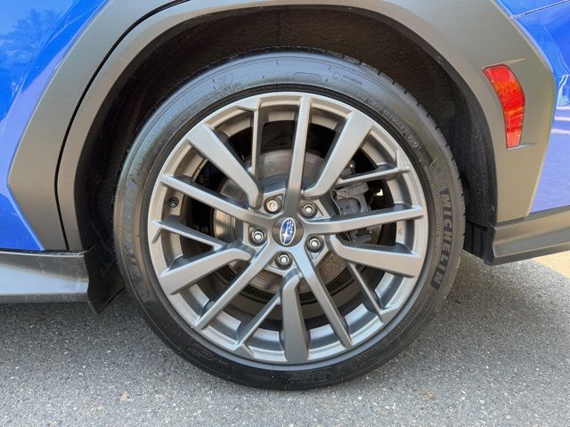 Vehicle image 22 of 58