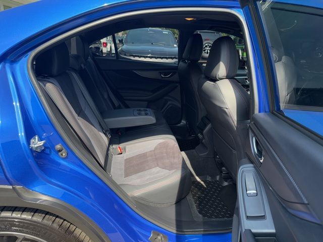 Vehicle image 34 of 58