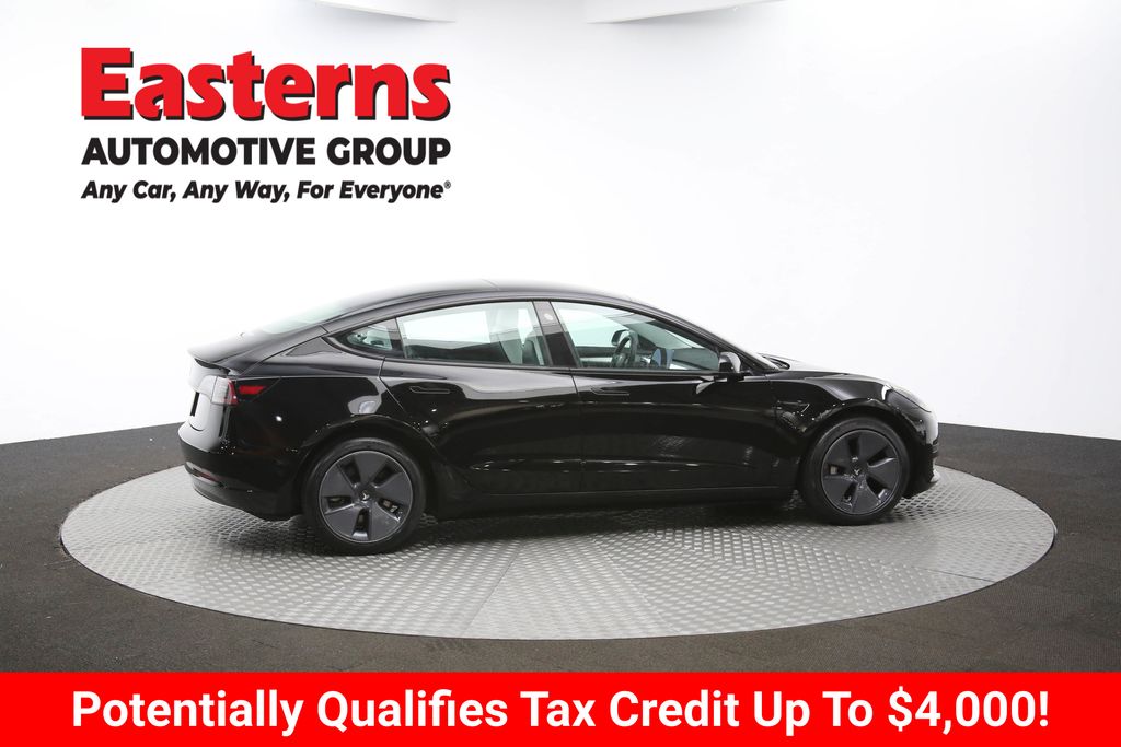Vehicle image 24 of 62
