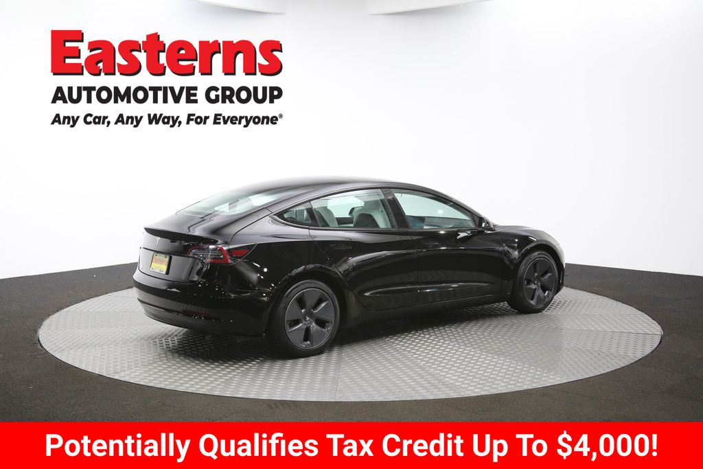 Vehicle image 25 of 62