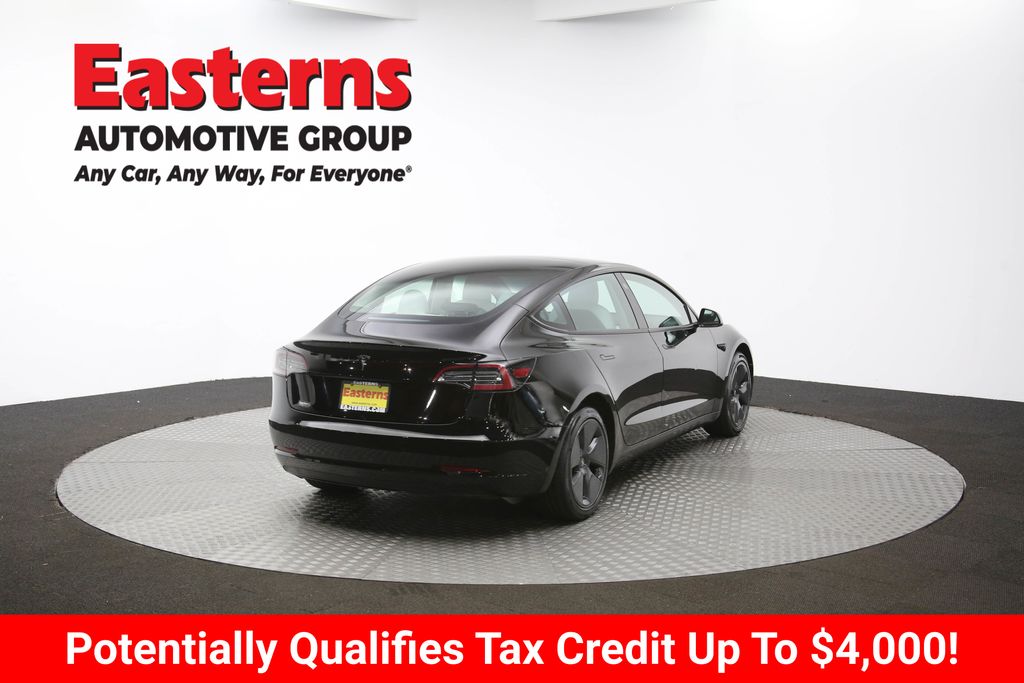 Vehicle image 23 of 62